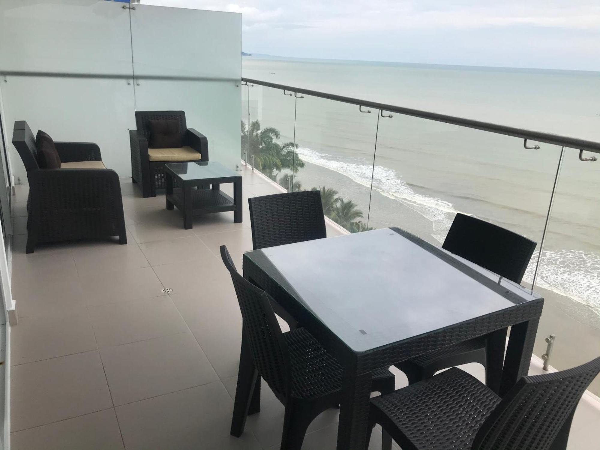Resort Playa Azul Departamentos Frente Al Mar トンスパ 部屋 写真